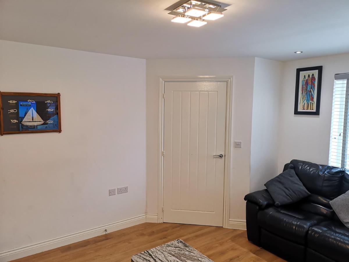 Langley Haven - 3 Bedroom House Maidstone Luaran gambar
