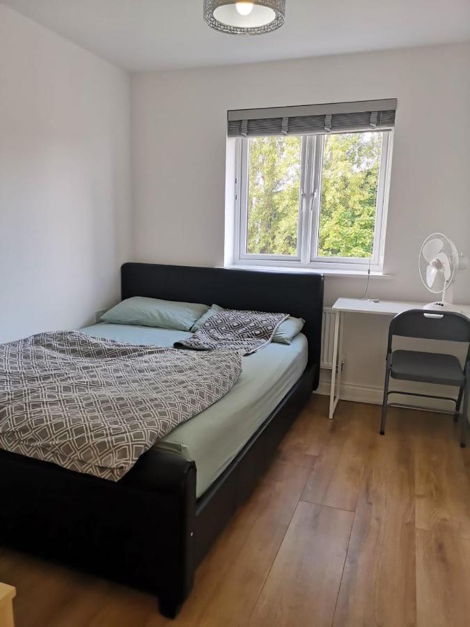 Langley Haven - 3 Bedroom House Maidstone Luaran gambar