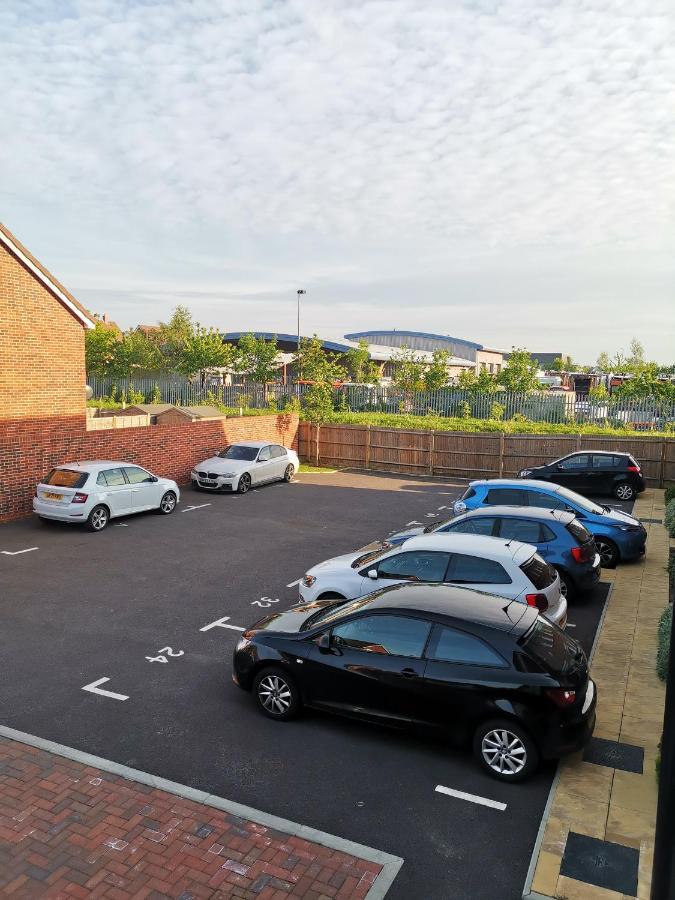Langley Haven - 3 Bedroom House Maidstone Luaran gambar