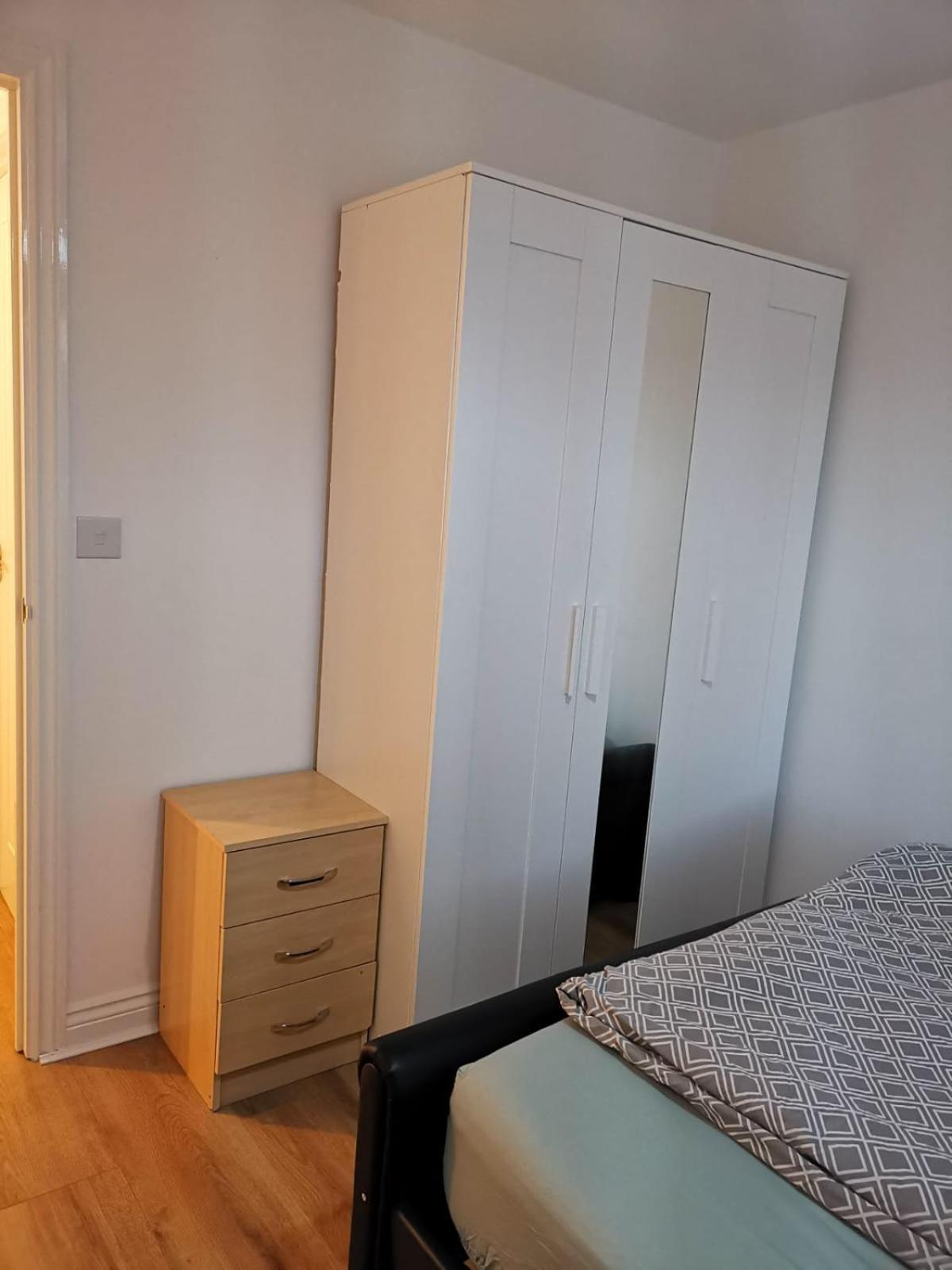 Langley Haven - 3 Bedroom House Maidstone Luaran gambar